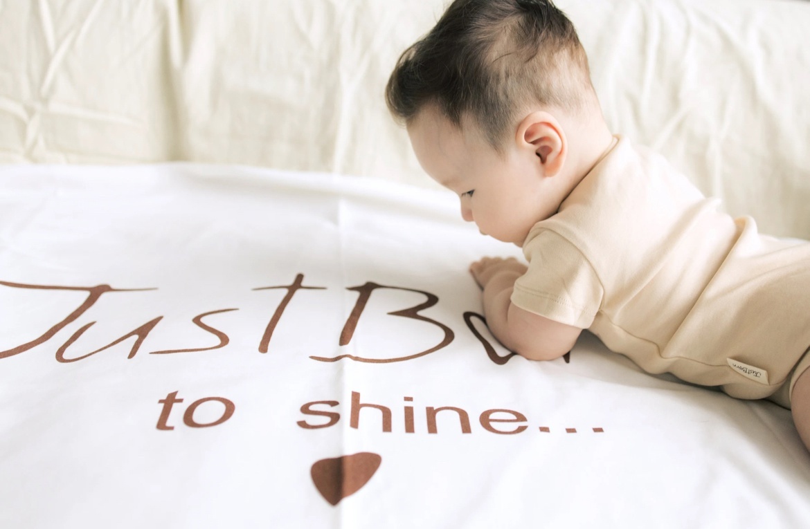 Justborn to shine Пеленка (молочный)